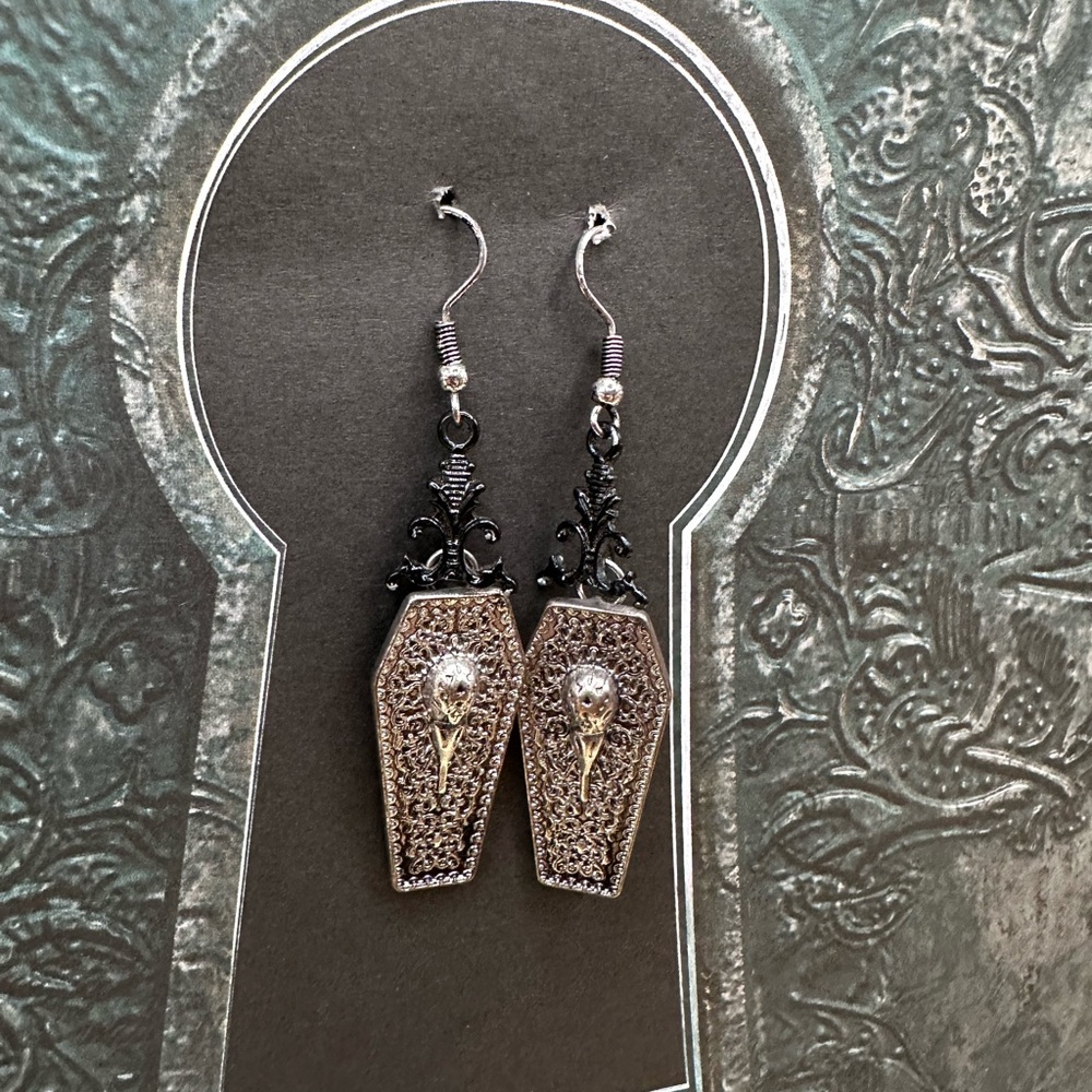 Gothic Coffin Dangle Earrings in Silver and Black - Picture 4 of 6